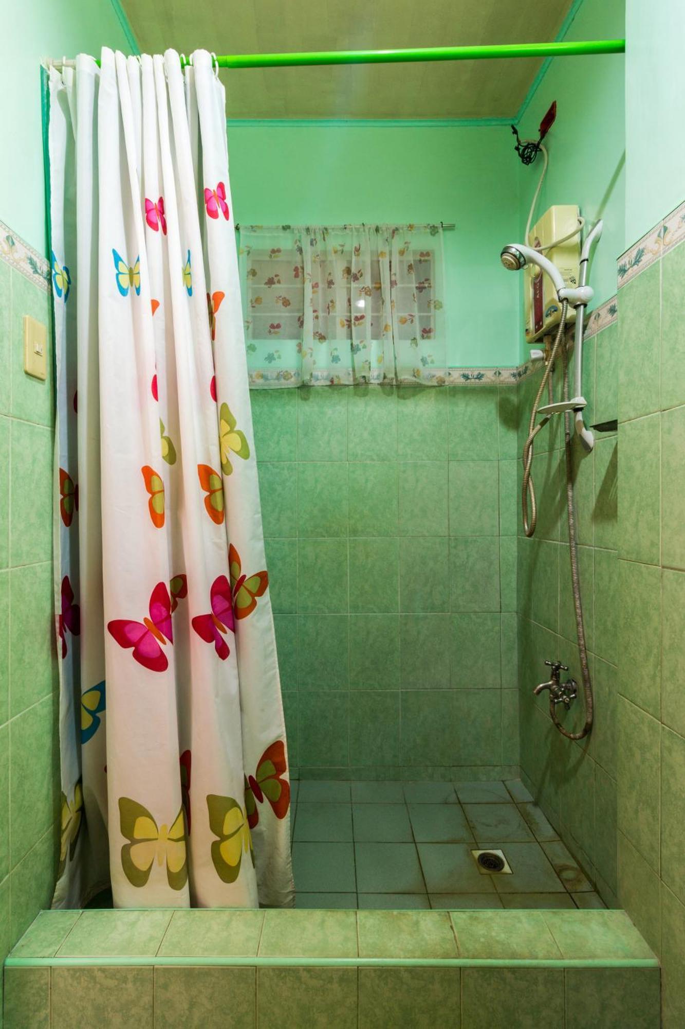 Donsol Aguluz Homestay Exterior foto
