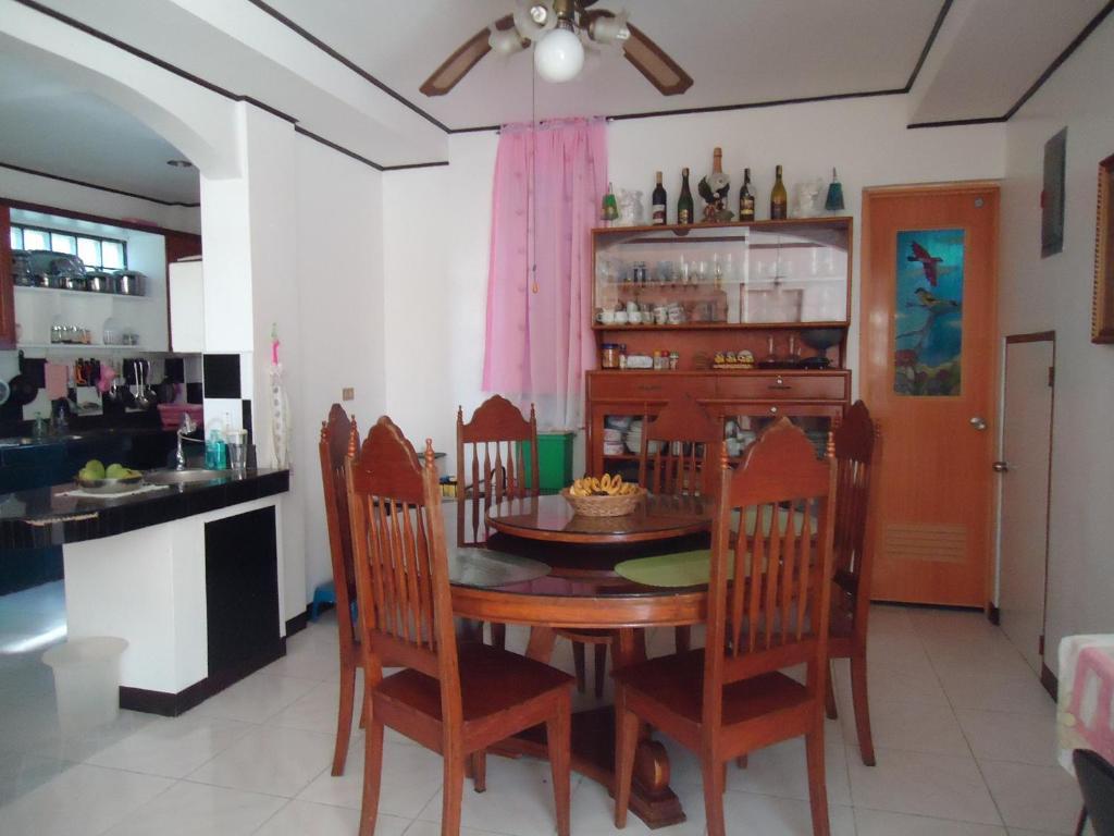 Donsol Aguluz Homestay Exterior foto